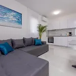 Lejlighedshotel Menalo Elegance 4*