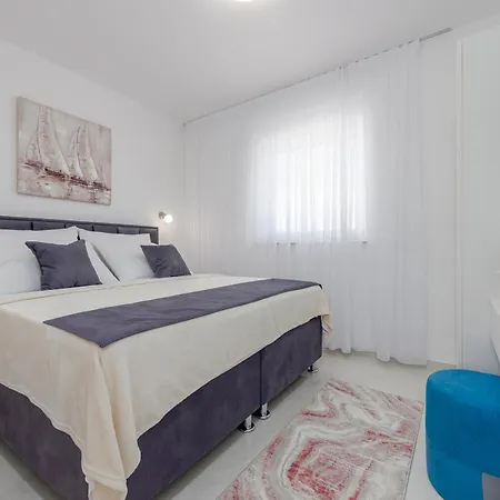 Menalo Elegance 4*