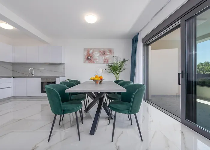 Menalo Elegance 4*