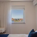 Menalo Elegance