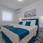 Menalo Elegance 4* 扎顿