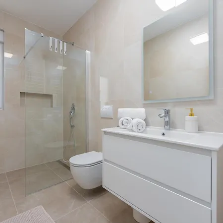 Hotel apartamentowy Menalo Elegance