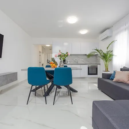 Menalo Elegance Hotel apartamentowy Zaton (Zadar)