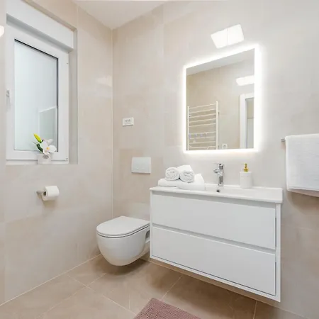 Menalo Elegance Aparthotel